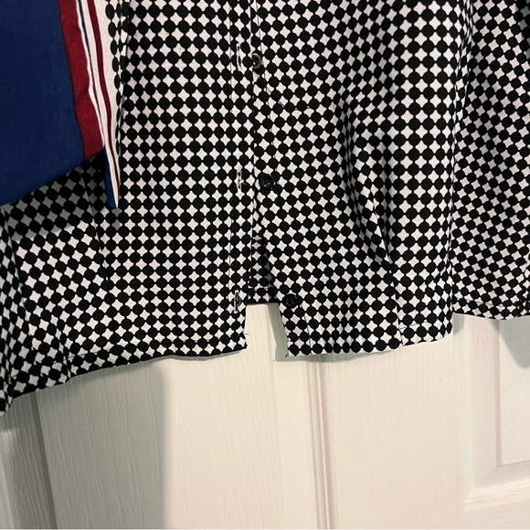 Long sleeve collared Neck tie button down Blouse fitted bottom size Large - Picture 7 of 8